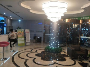 GreenTree Alliance Xinxiang Train Station Hotel